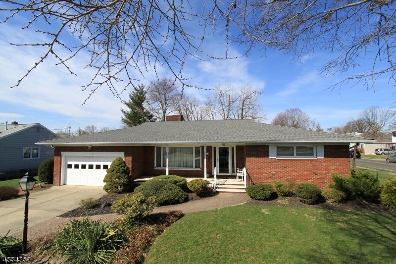 321 Kings Ct - Photo 1