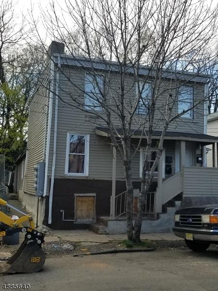 33 Holsman St - Photo 1
