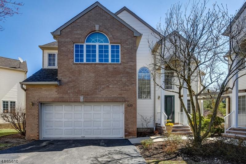 1023 Smith Manor Blvd - Photo 1