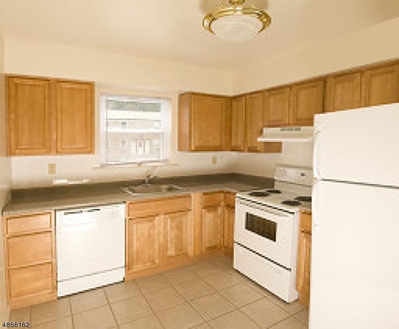50 Kingsarrow Rd - Photo 1