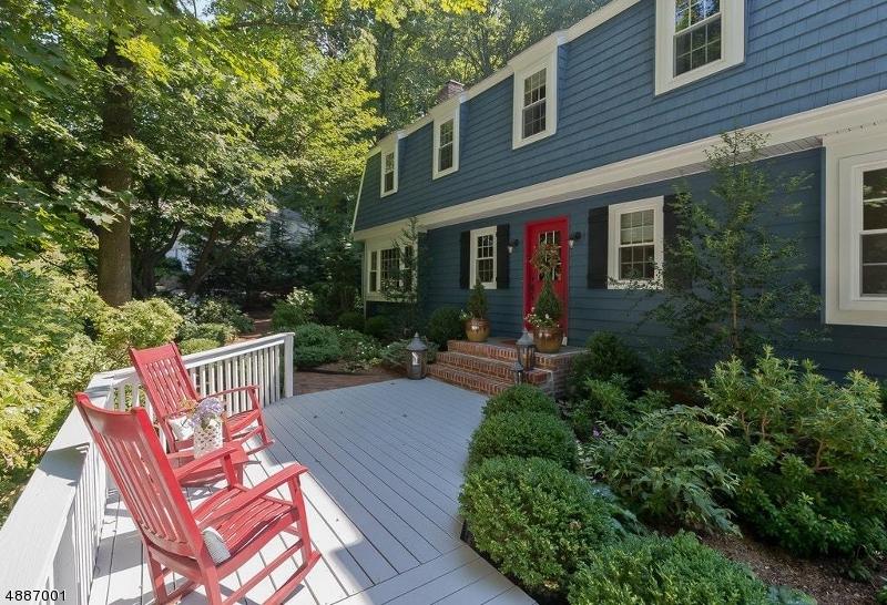 7 Rolling Hill Dr - Photo 1
