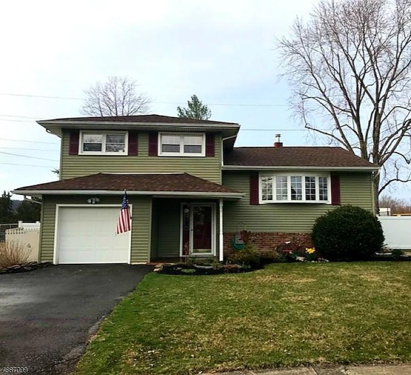 15 Hillery Dr - Photo 1
