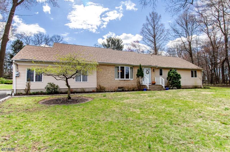 1470 Cushing Rd - Photo 1