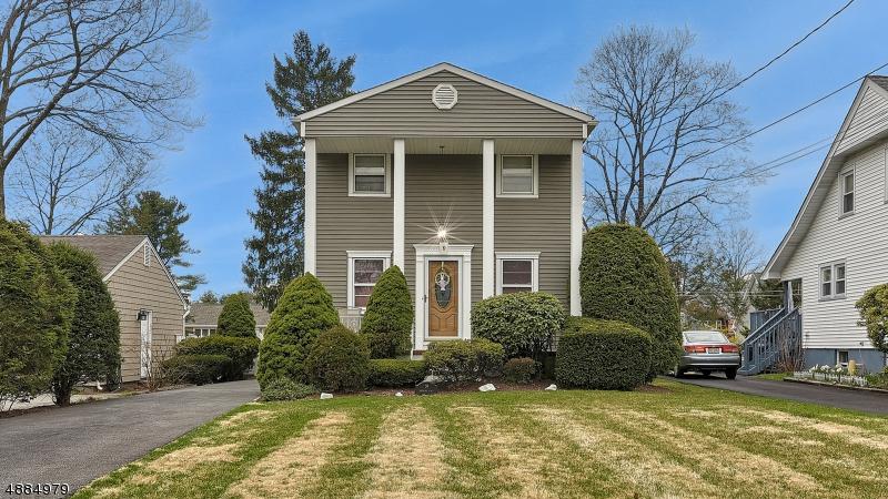 19 Andrews Pl - Photo 1