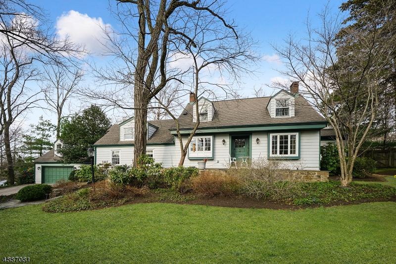 27 Valley View Rd - Photo 1