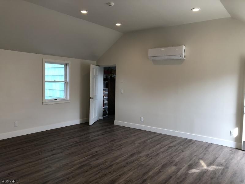 152 Oldwick Rd - Photo 1