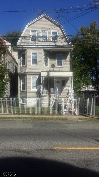 293 Avon Ave - Photo 1