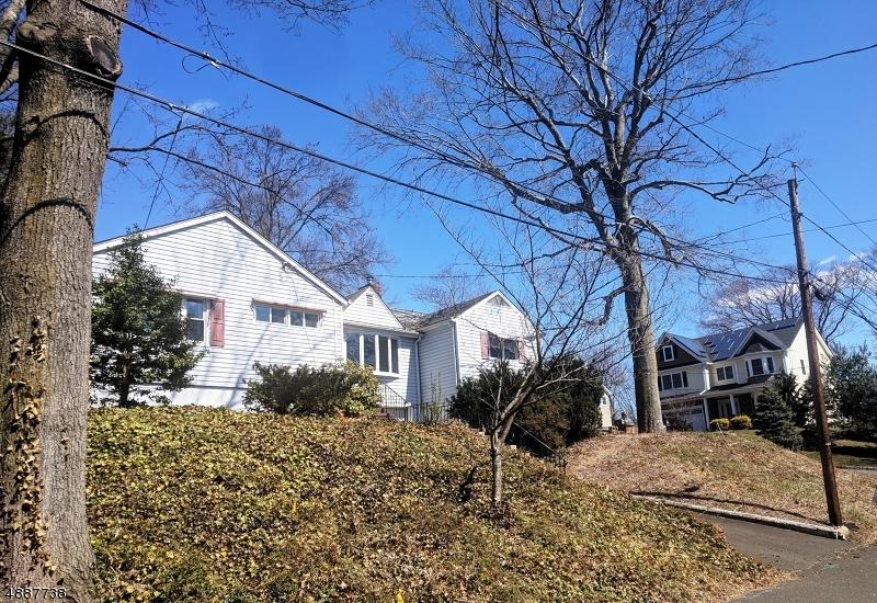 40 St John Pl - Photo 1
