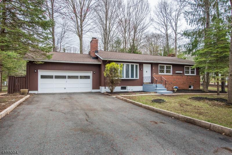 2 Valleyfield Rd - Photo 1