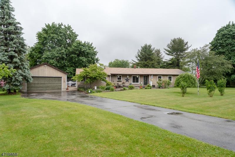 18 Jackie Dr - Photo 1
