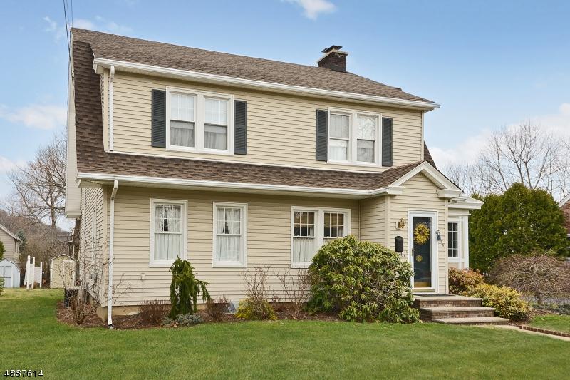 308 Grand Ave - Photo 1
