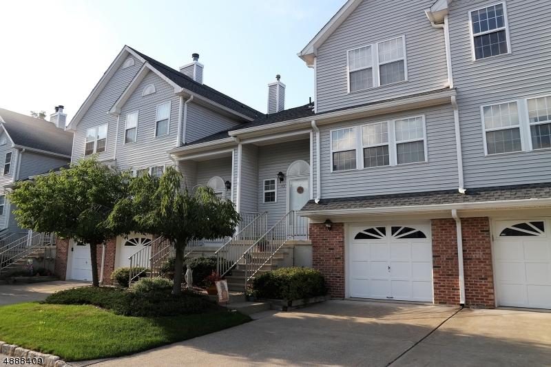 173 Durham Ct - Photo 1