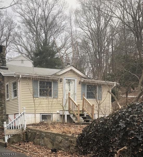 37 Highland Rd - Photo 1