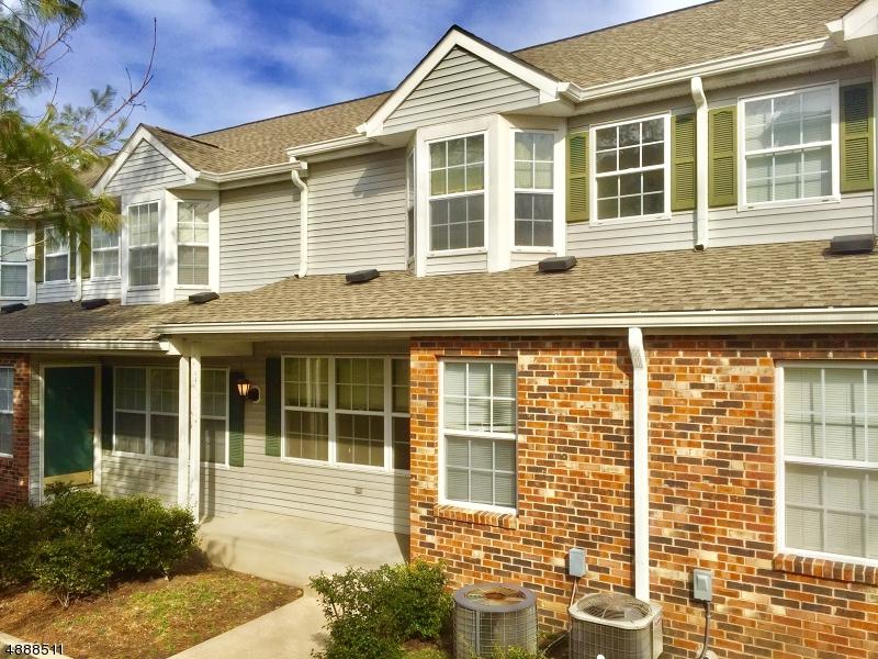 1004 Appleton Way - Photo 1