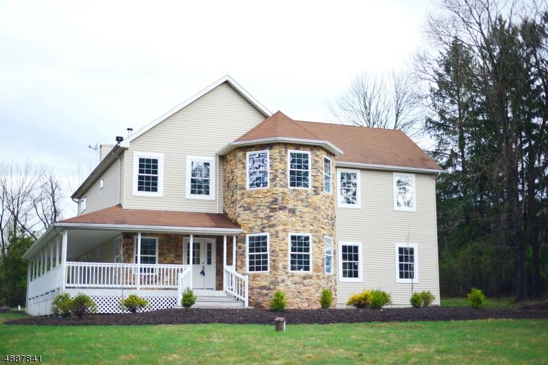 390 Woolf Rd - Photo 1