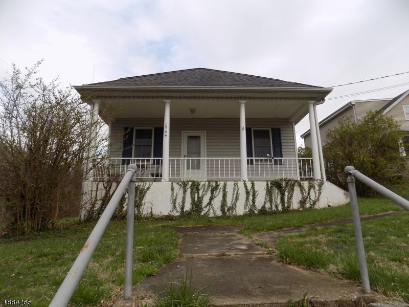 2744 Belvidere Rd - Photo 1