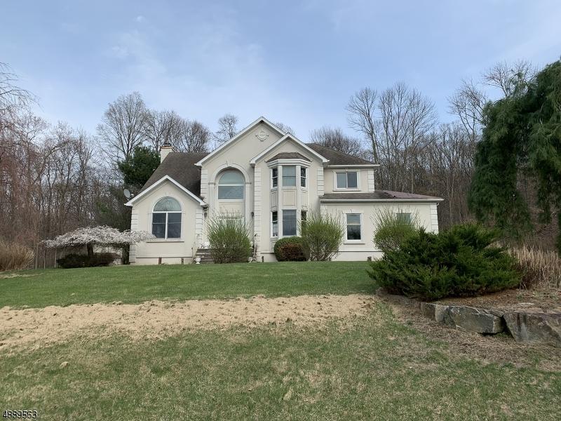 1 Camelot Dr - Photo 1