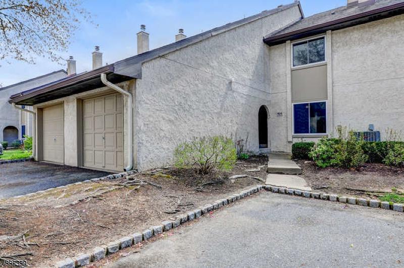 164 Thoreau Dr - Photo 1