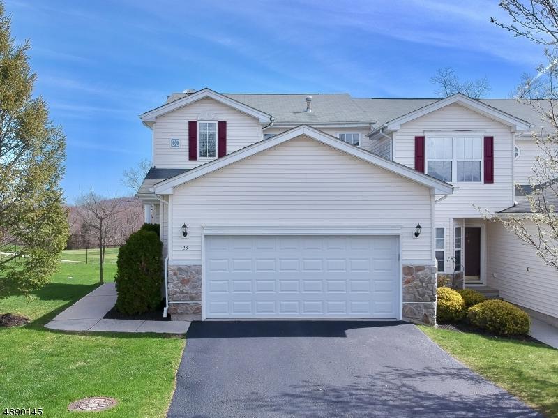 23 Spruce Hill Ct - Photo 1