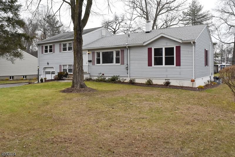 77 Edgewood Dr - Photo 1