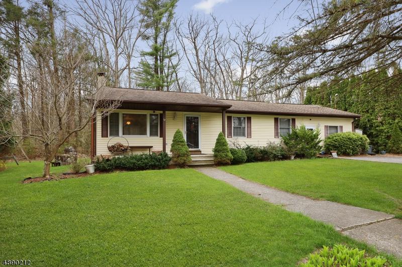 12 Greenbrook Dr - Photo 1