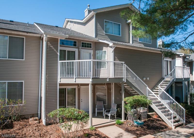 29 Spruce Ct - Photo 1