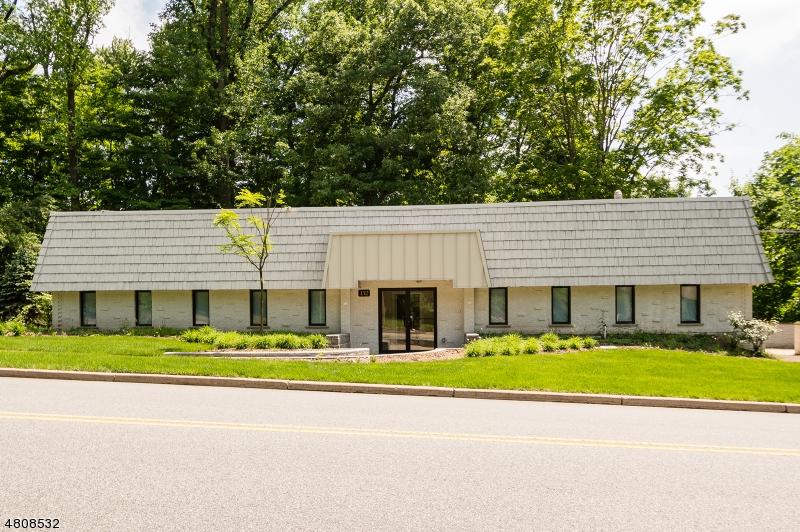132 W Greenbrook Rd - Photo 1