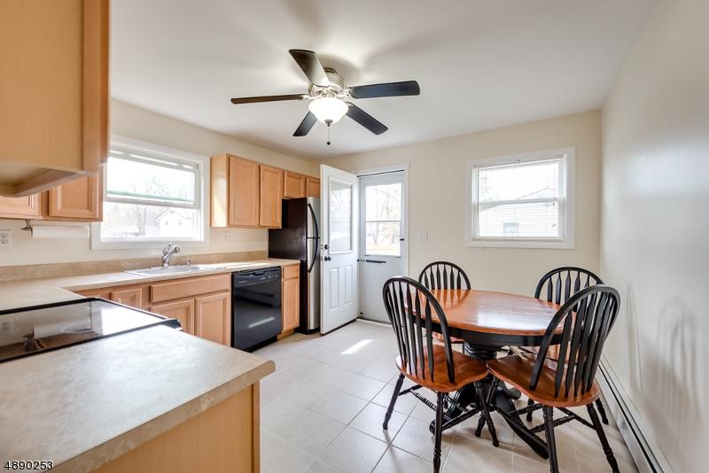 113 Richard Dr - Photo 1