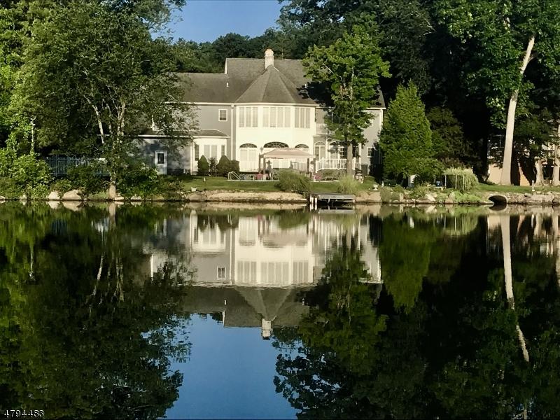 1076 Pines Lake Dr - Photo 1