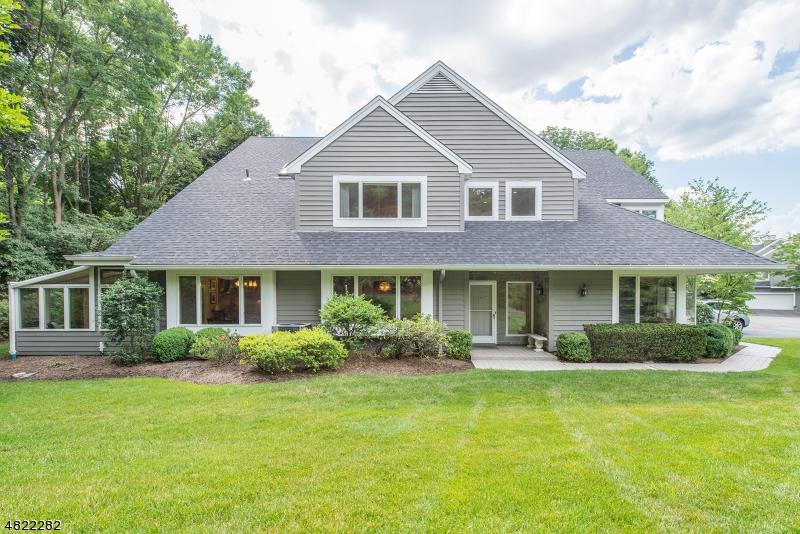 218 Barnstable Dr - Photo 1