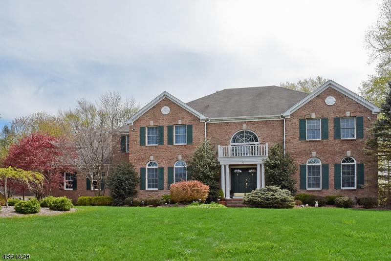 8 Fawn Hill Ct - Photo 1