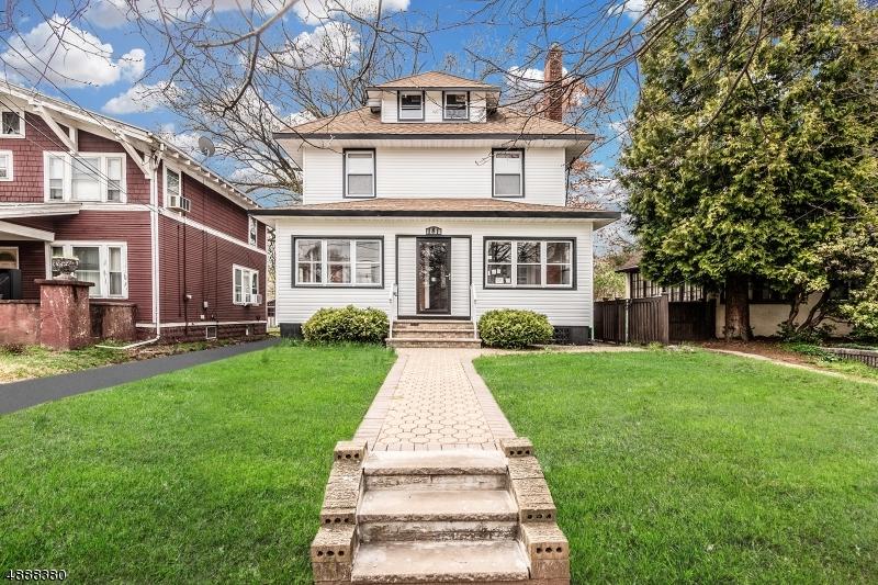 181 Hornblower Ave - Photo 1