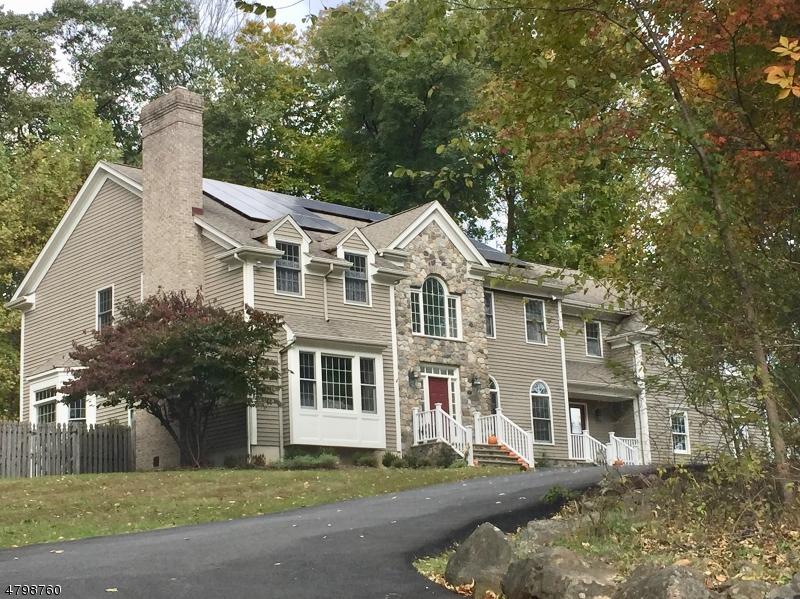 82 Ironia Rd - Photo 1