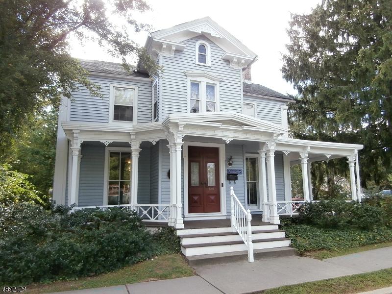 44 Leigh Street - Photo 1