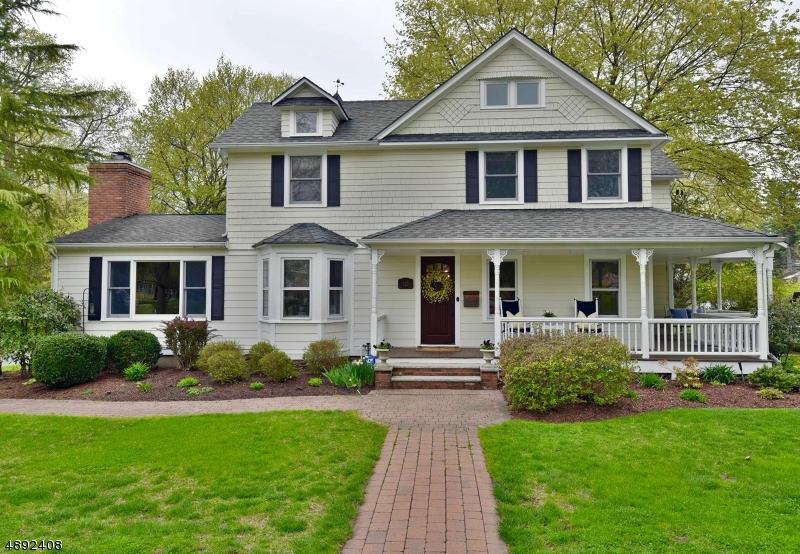 110 Mallinson St - Photo 1
