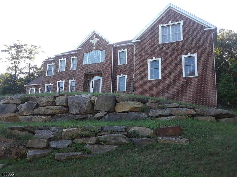 12 Crownview Ct - Photo 1