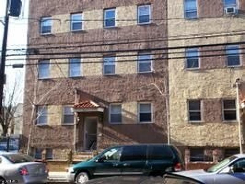600 N 6Th St - Photo 1