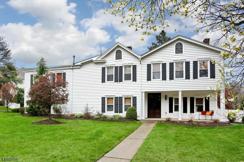 2 E Crescent Ave - Photo 1