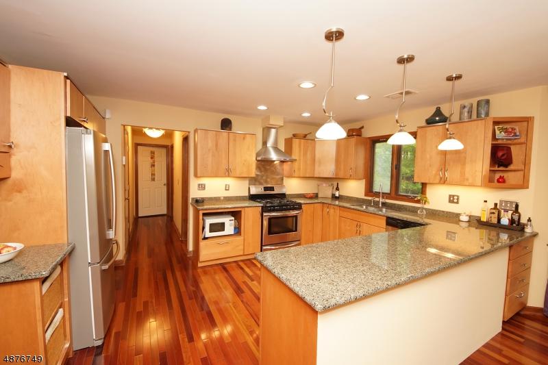 20 Sweet Briar Ct - Photo 1