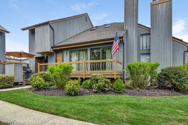 4 Chestnut Ct - Photo 1