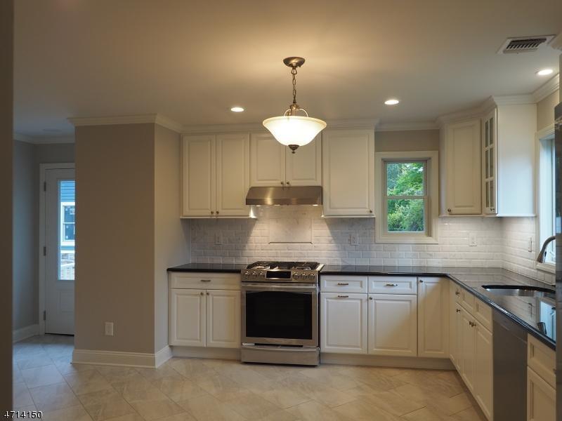 4 Alma Ave Unit B - Photo 1