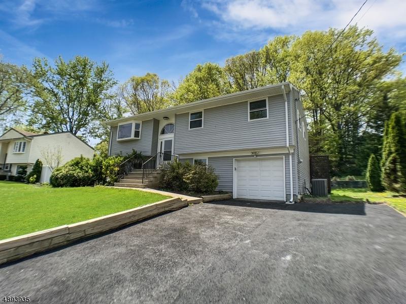 16 Central Ave - Photo 1