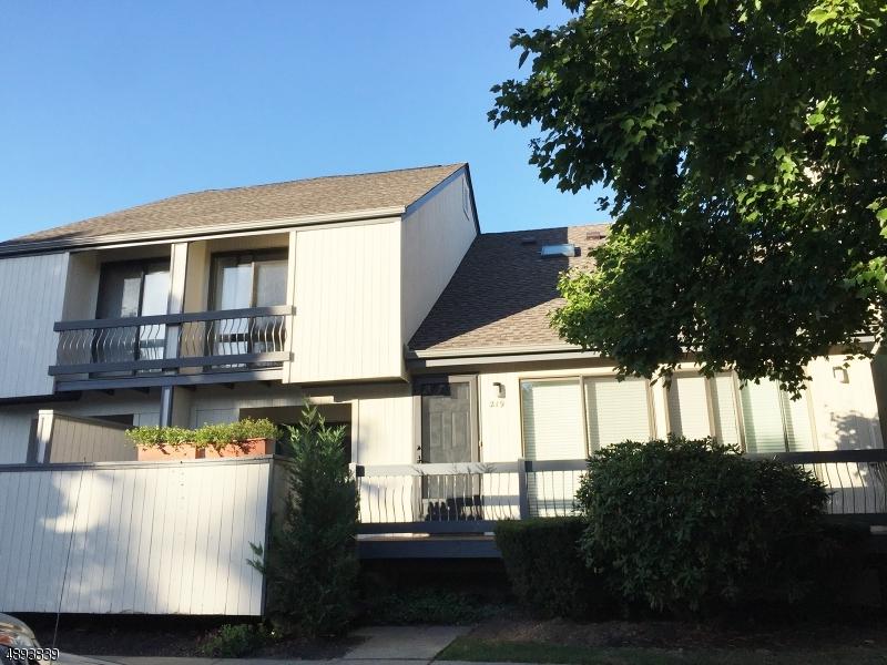 219 Arrowood Way - Photo 1