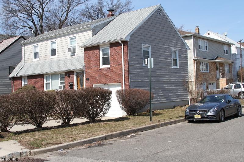 92 Emmet St - Photo 1