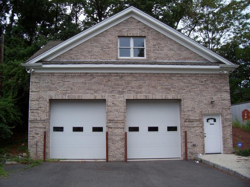 83 Wabash Avenue - Photo 1