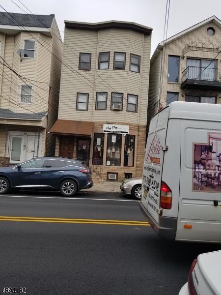57 Wilson Ave - Photo 1