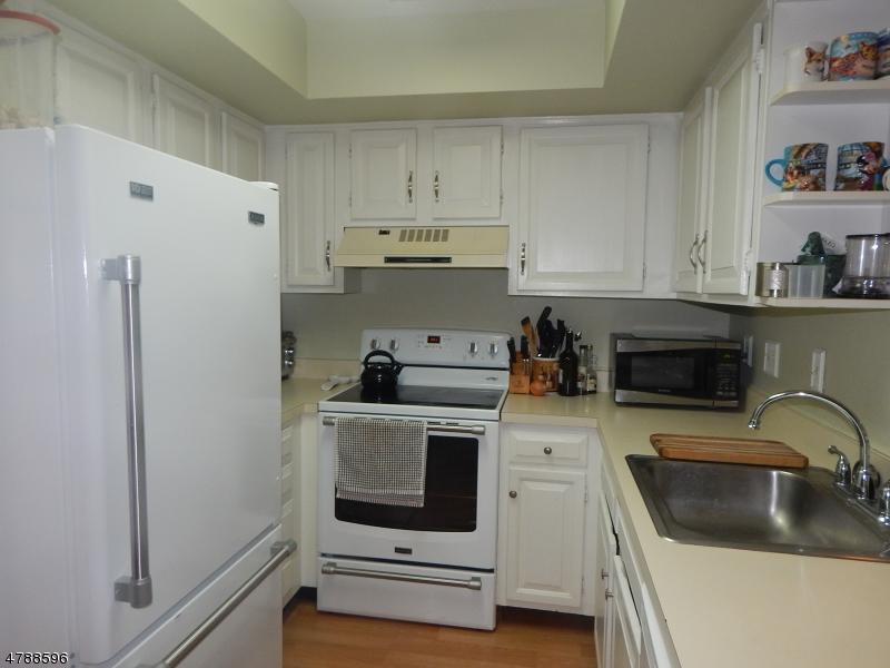 31 Tansy Ct - Photo 1