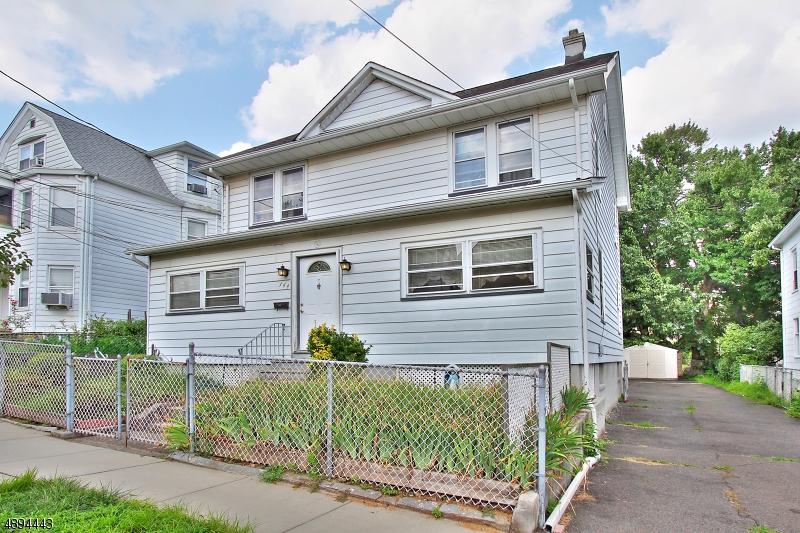 144 Academy St - Photo 1