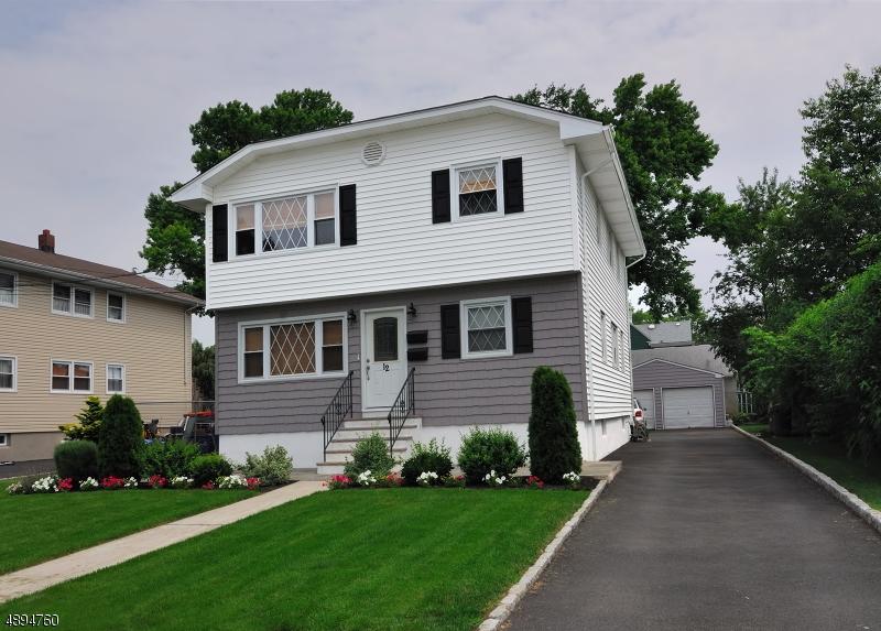 12 Woodlawn Ave - Photo 1