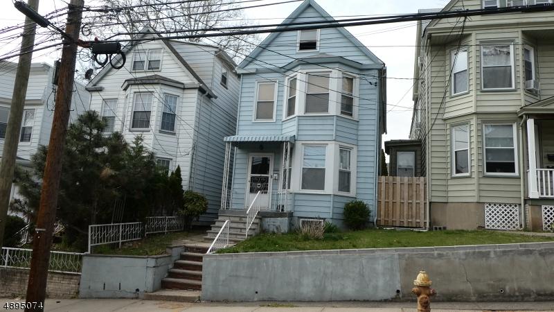 33 Dow St - Photo 1